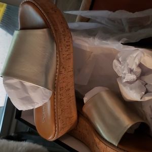 Tony Bianco Jaye Slides